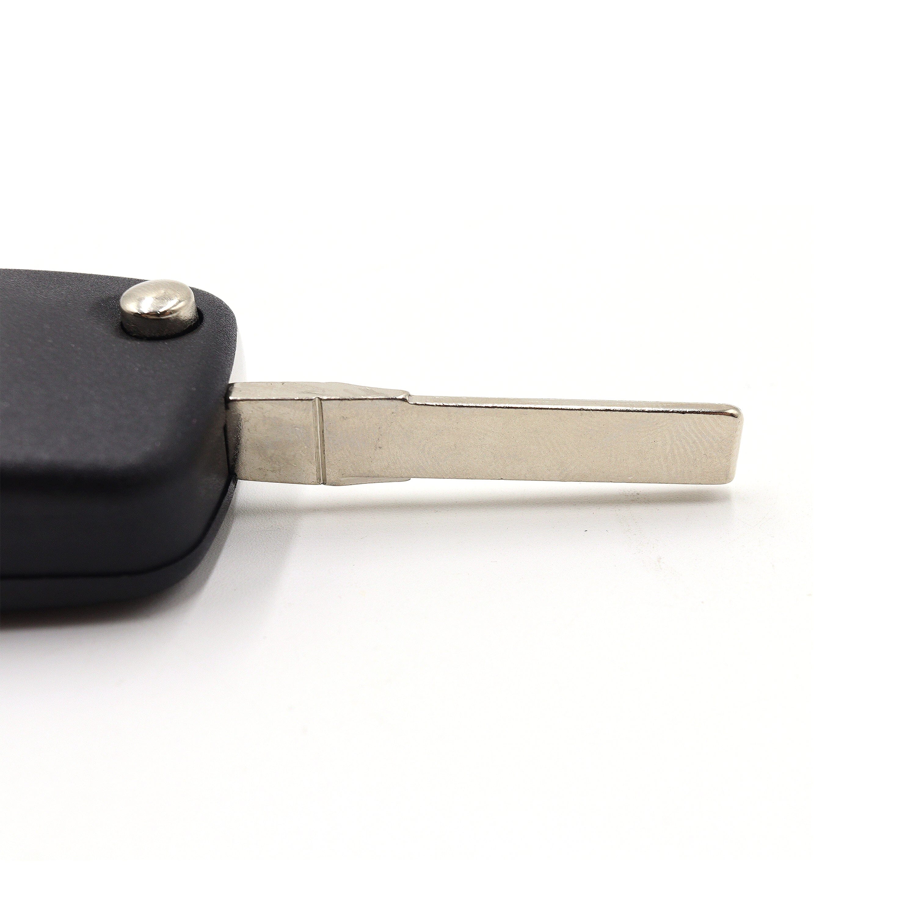2 Button Key Shell with 2023 battery clip To Suit Volkswagen Bora, Golf, Passat | Remote Pro